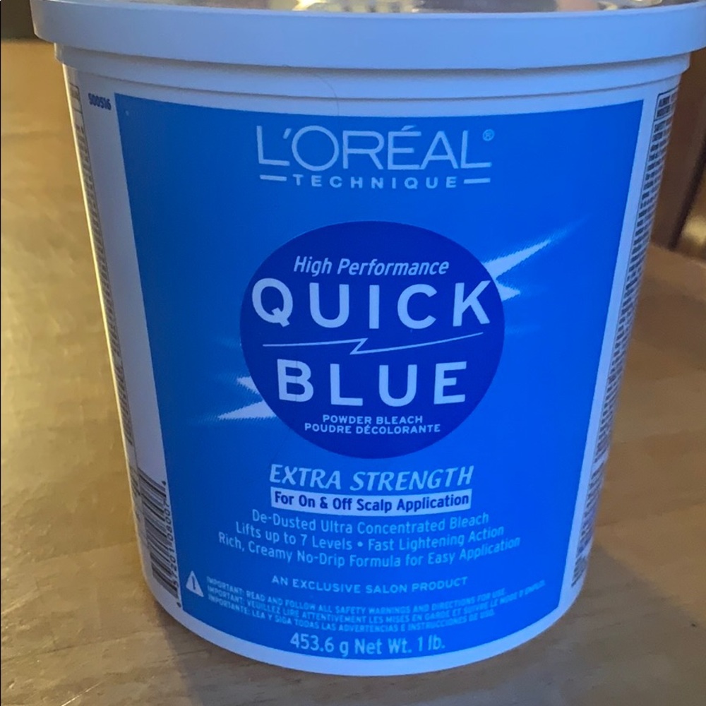 Quick Blue Hair lightener